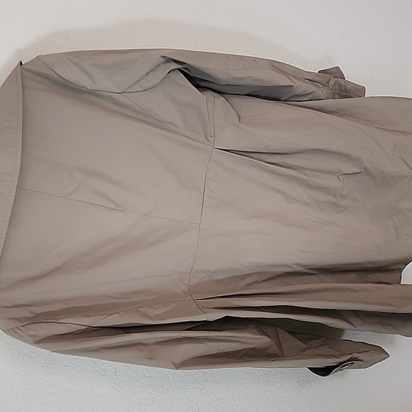 Trench coat - Picture 4 of 10